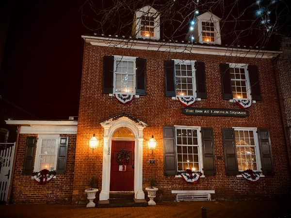 The Inn at Lincoln Square image 5